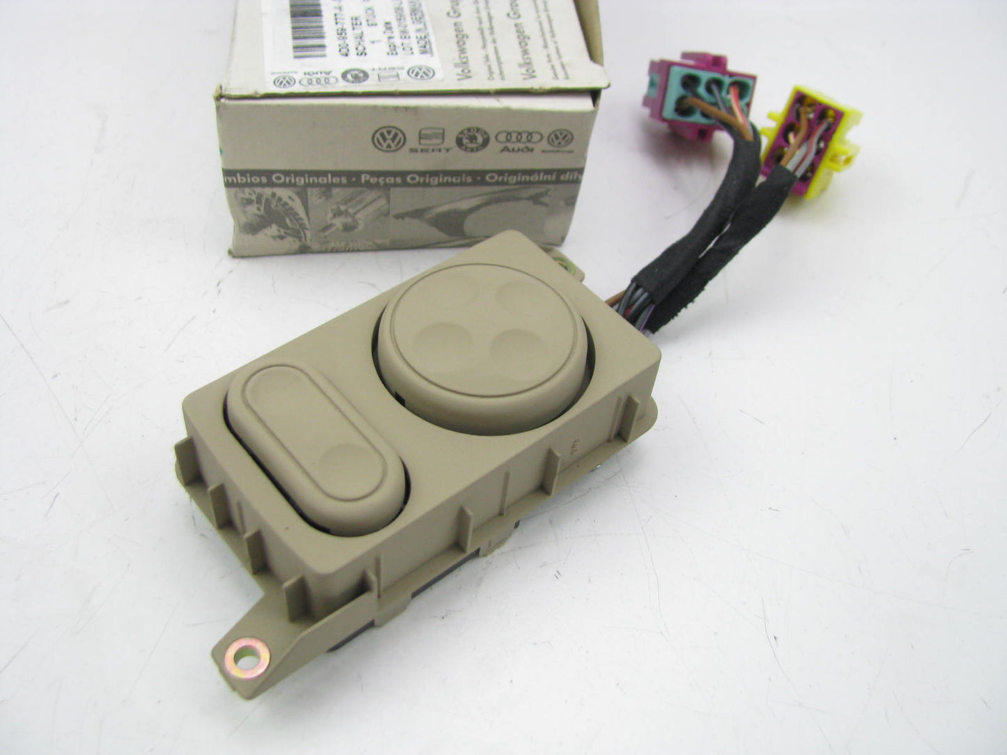 New Genuine OEM Power Seat Lumbar Height Adjustment Switch 1997-2002 Audi A8