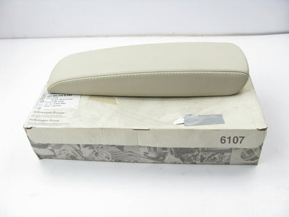 NEW GENUINE Console Armrest Cover Linen Beige OEM For 2008-2010 Audi A8 Quattro