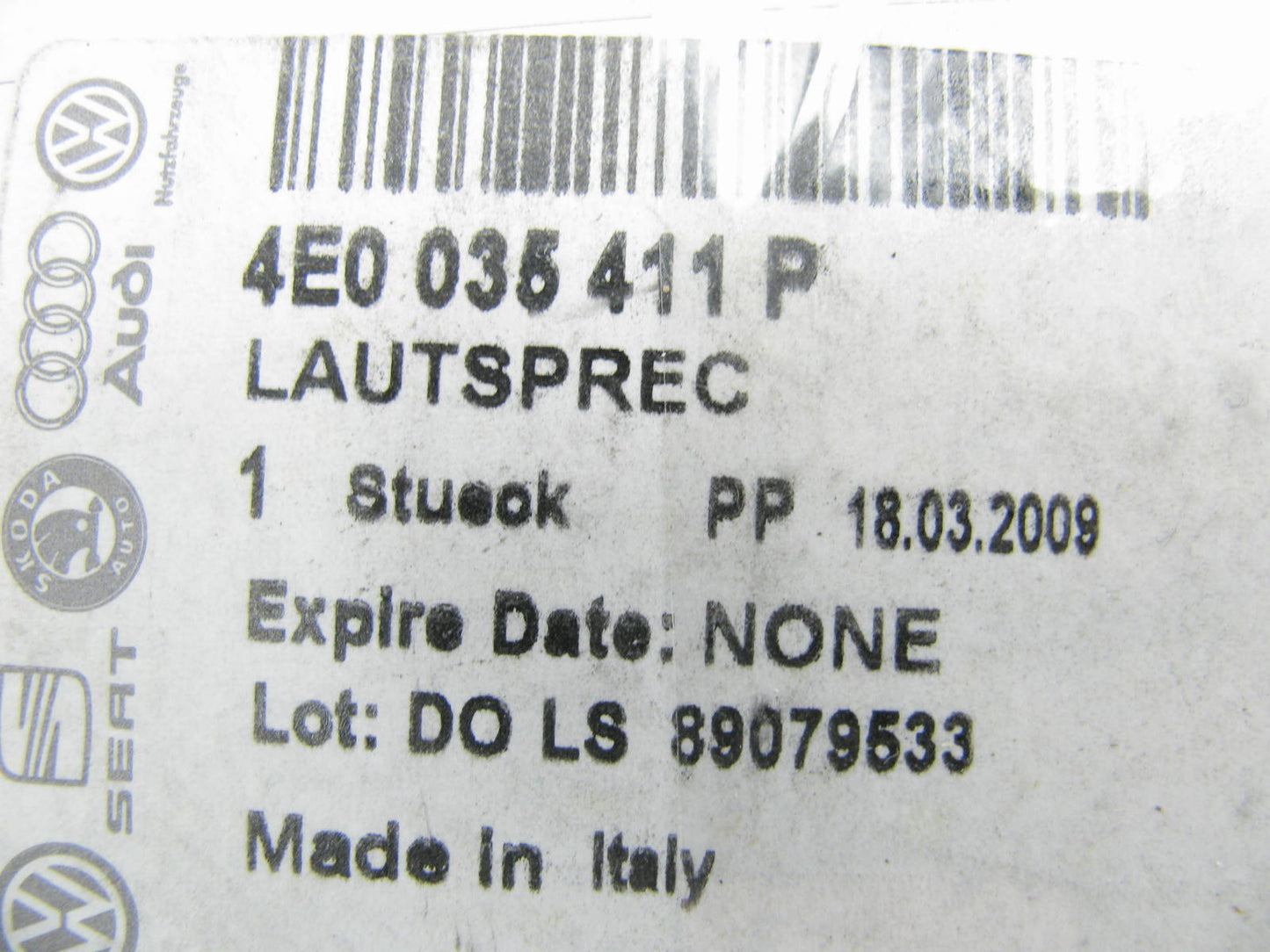 NEW - OEM GENUINE Rear Speaker 2004-10 Audi A8 Quattro, 2007-2009 S8 4E0035411P