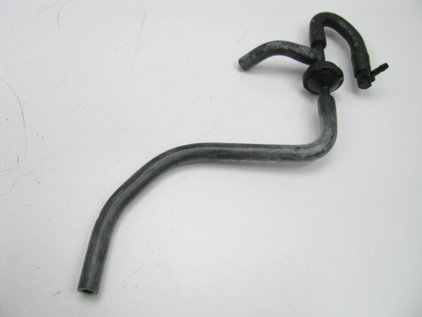 NEW - OEM VW Audi 4E0201919 Vapor Canister Hose & Check Valve