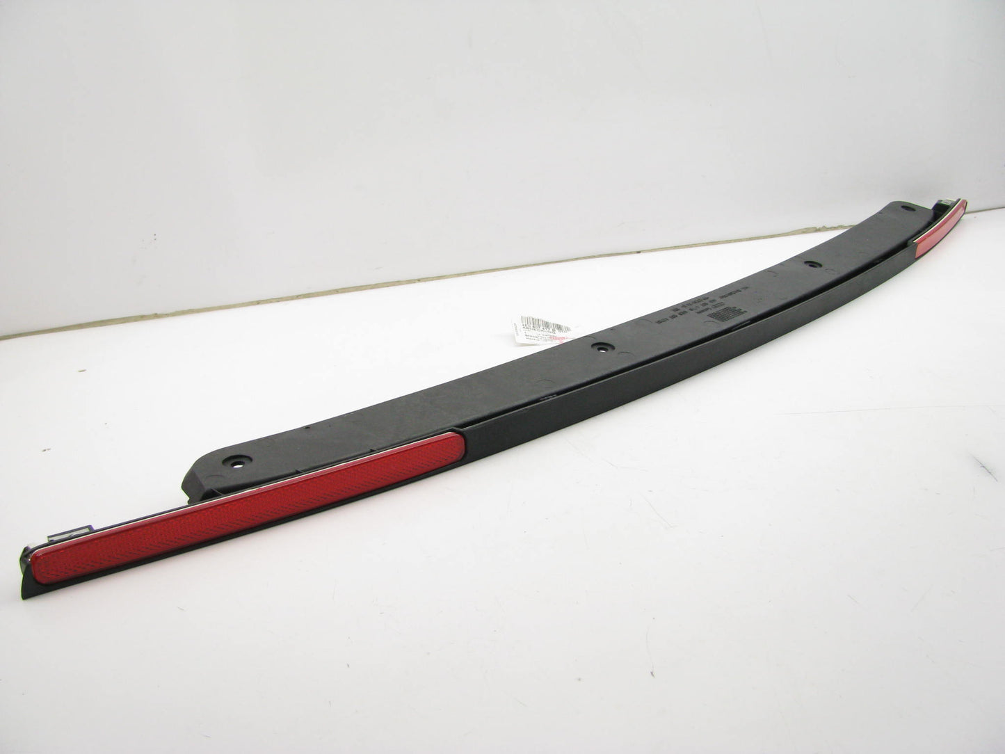 NEW Rear Upper Bumper Cover Reflector Panel OEM For 2004-2010 Audi A8 A8l D3