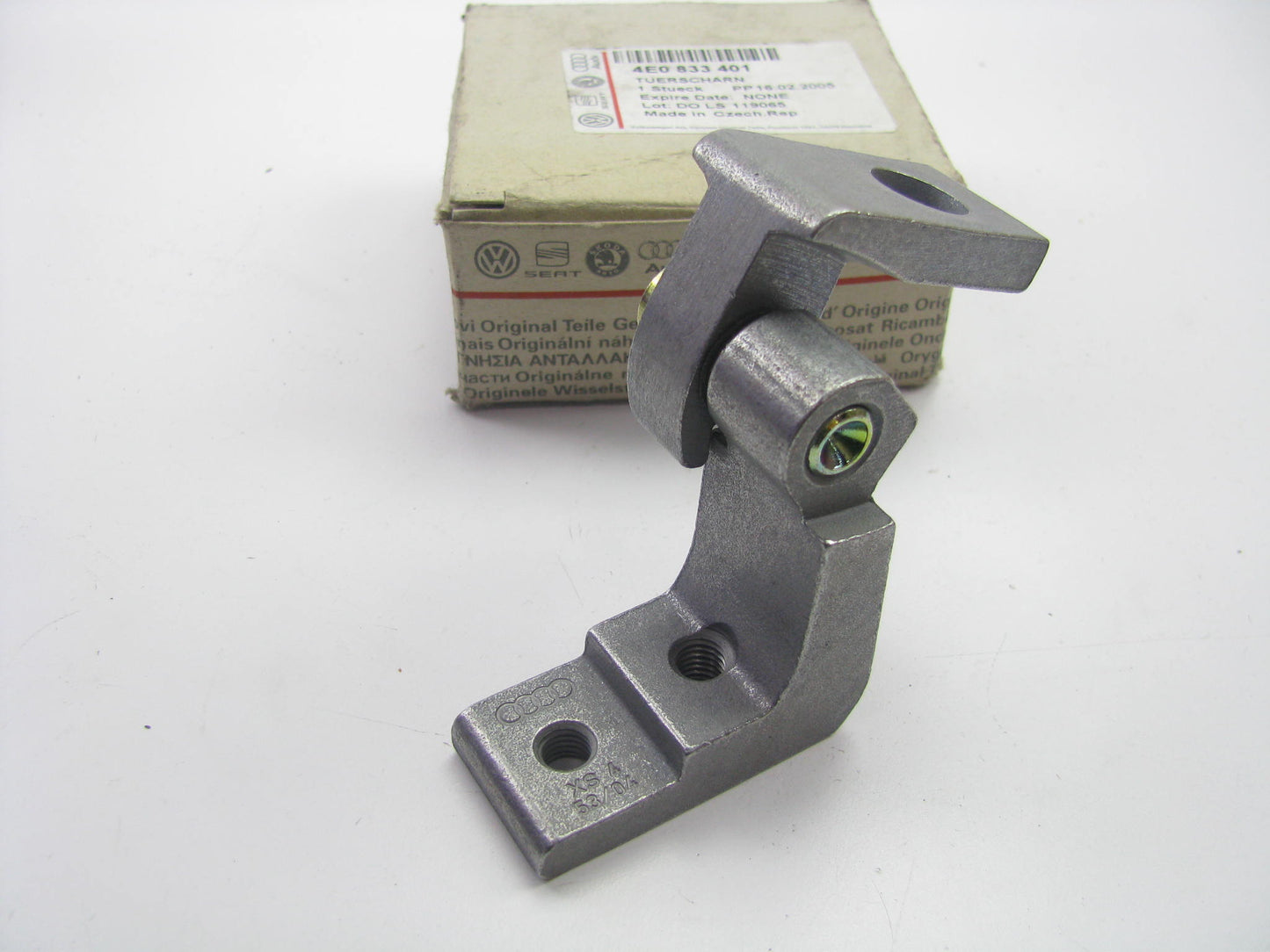 NEW - OEM VW Audi 4E0833401 REAR LEFT Door UPPER Hinge 04-10 A8 Quattro 07-09 S8