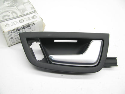 NEW GENUINE REAR Right Passenger Side Interior Door Handle OEM Audi 4E08370227PE