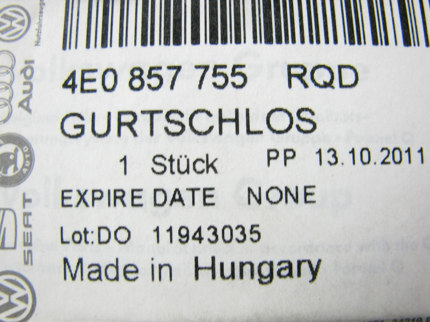 Front Left Seat Belt Receiver Buckle Beige W/O Occupant Sensor 08-10 A8 Quattro