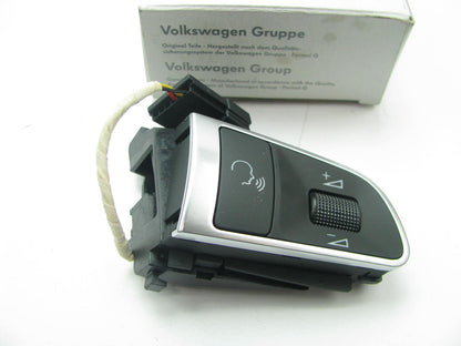 NEW - OEM VW Audi 4E0951527AJXHA Steering Volume Switch Assembly - Right