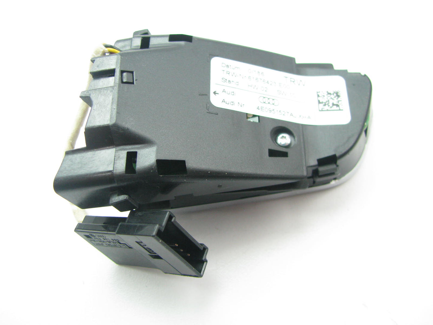 NEW - OEM VW Audi 4E0951527AJXHA Steering Volume Switch Assembly - Right