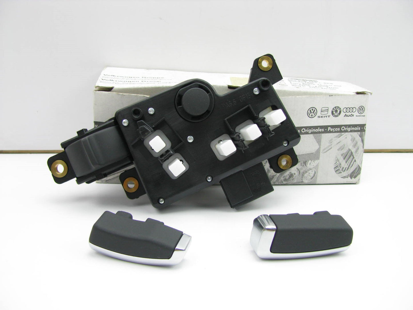 NEW GENUINE OEM Front Right Power Seat Adjust Switch - 2004-06 Audi A8 Quattro