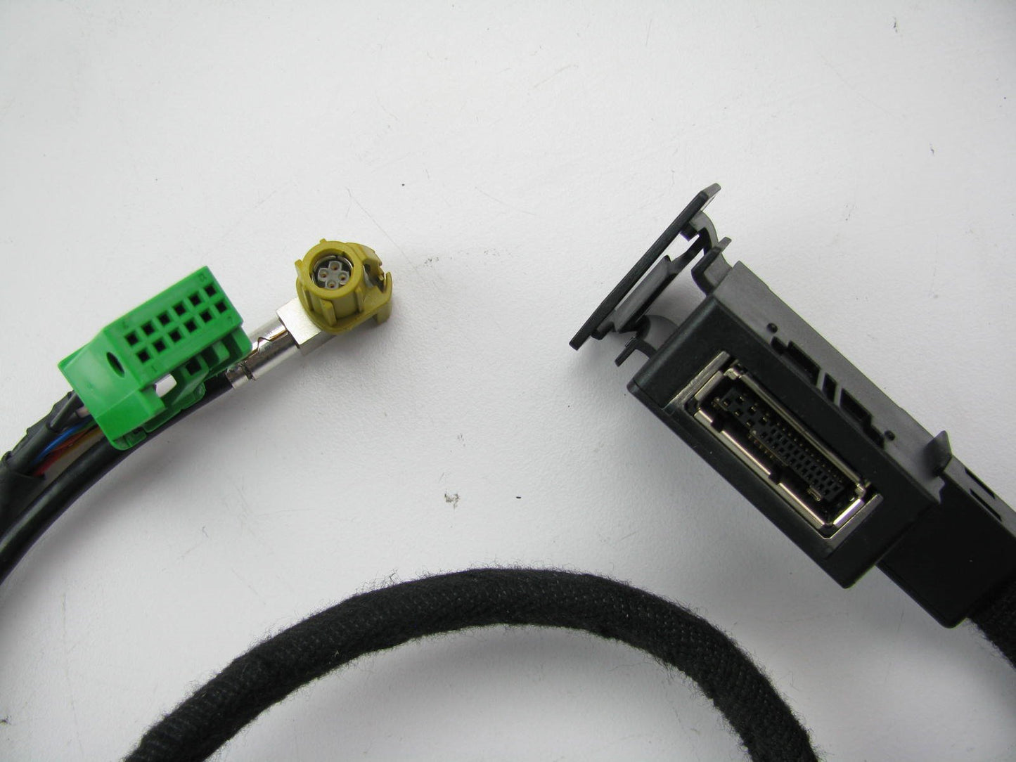 NEW GENUINE OEM Audi 4E0971656 Music Audio Aux. Interface Wire Harness Adapter