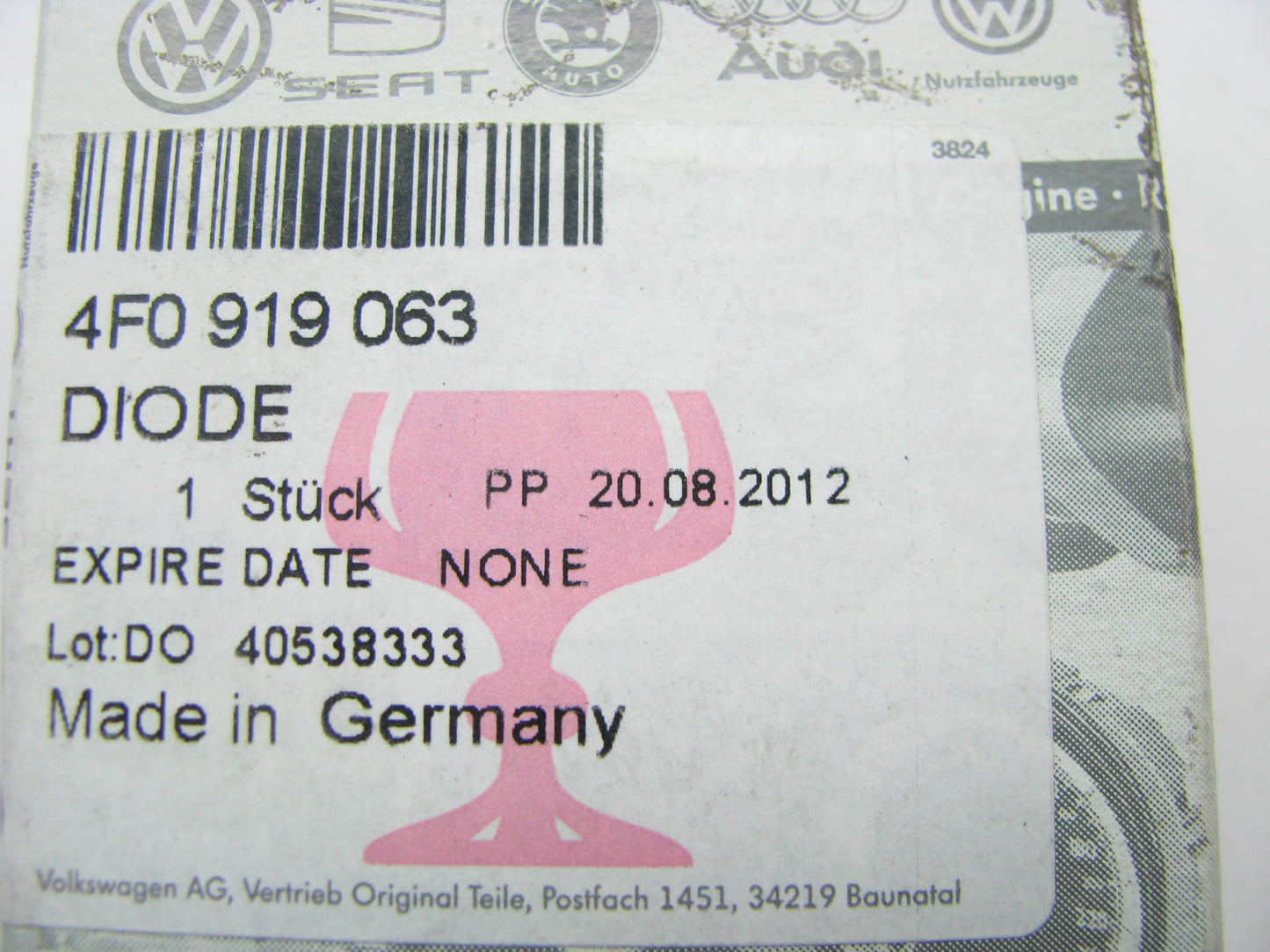 NEW - OEM VW Audi 4F0919063 Interior Roof Courtesy LED Light Assembly