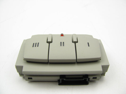 NEW - OEM VW Audi 4F095971913U Garage Door Opener Switch 2007-2008 Audi Q7