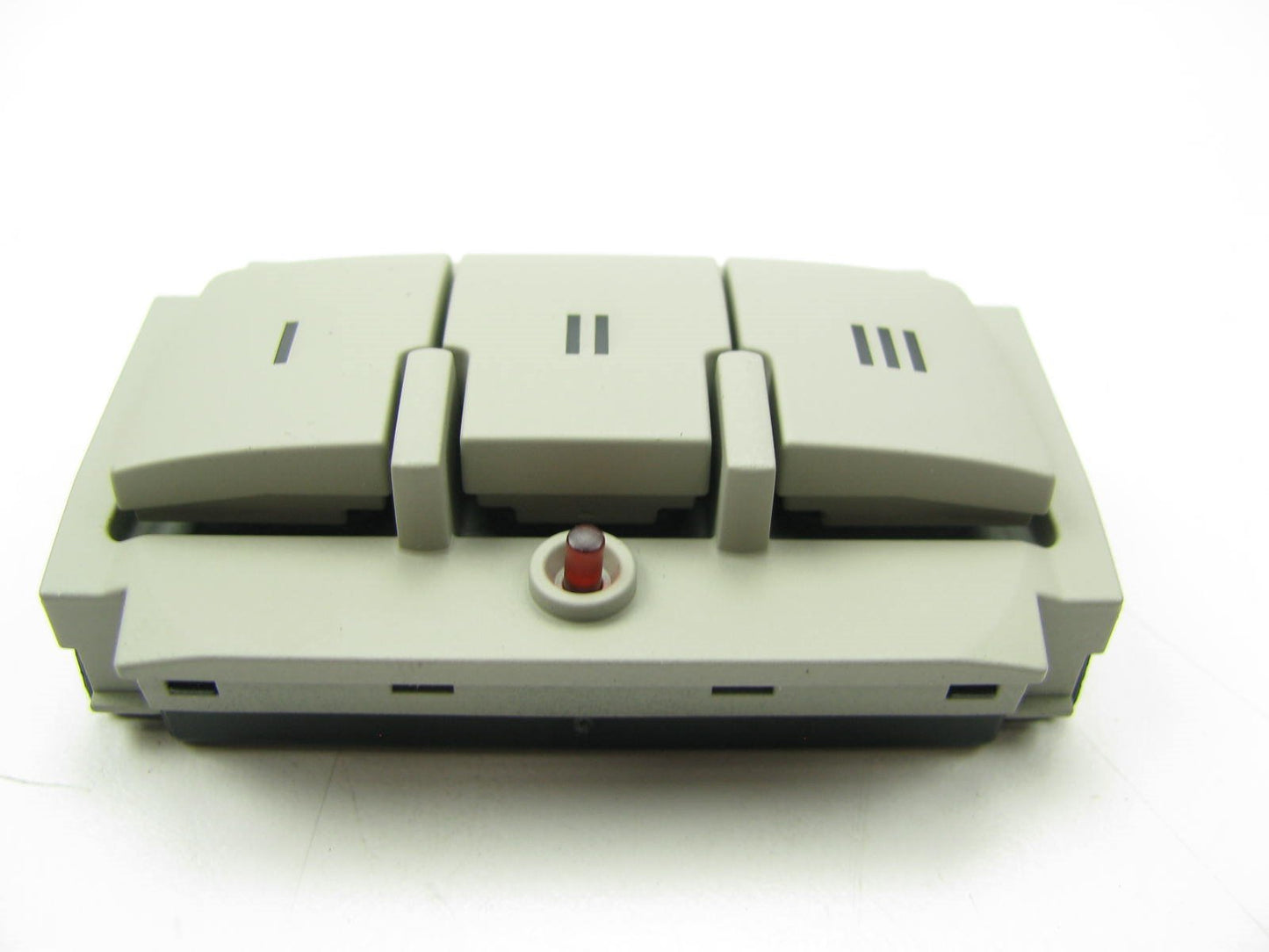 NEW - OEM VW Audi 4F095971913U Garage Door Opener Switch 2007-2008 Audi Q7