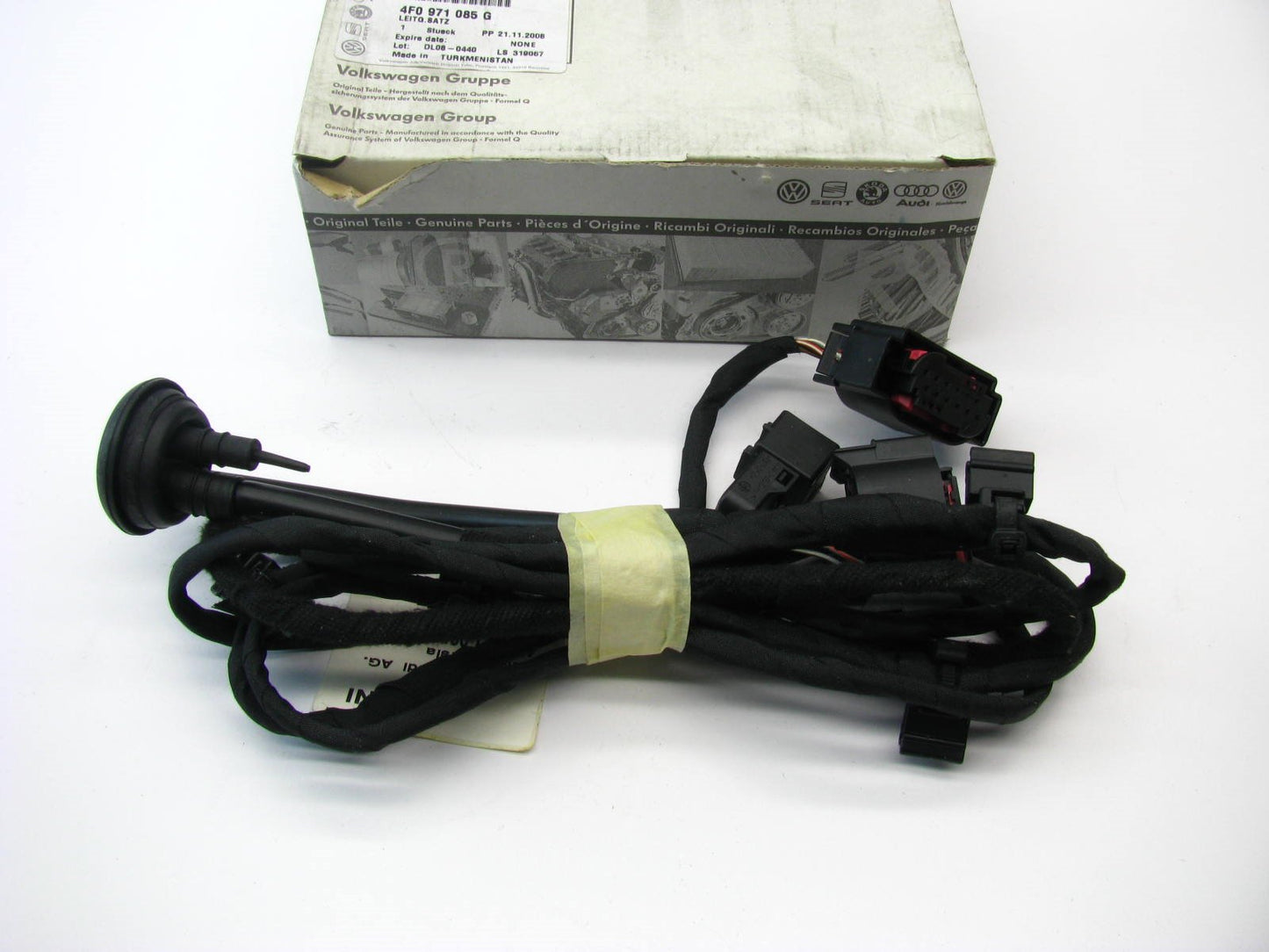 NEW - OEM Rear Parking Aid Sensor System Wiring Harness For 09-11 Audi A6, S6
