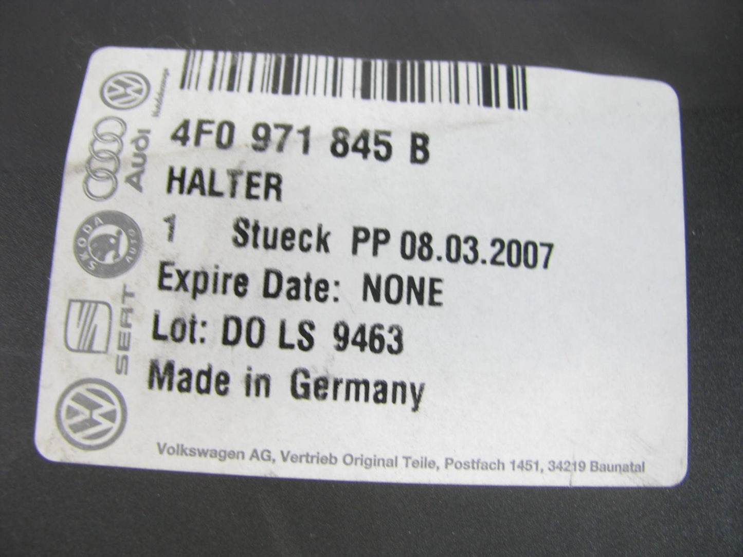 OEM 4F0971845B Rear  BATTERY OVERLOAD RELAY HOUSING For 05-06 A6 Quattro, 06 A6