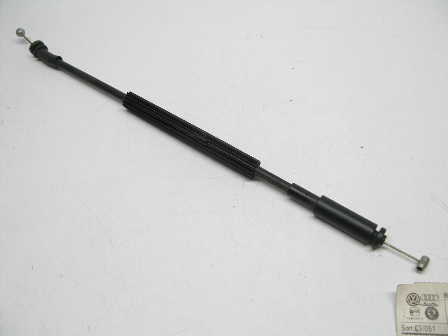 NEW - OEM VW Audi 4F5880729 Trunk Latch Deck Lid Release Cable