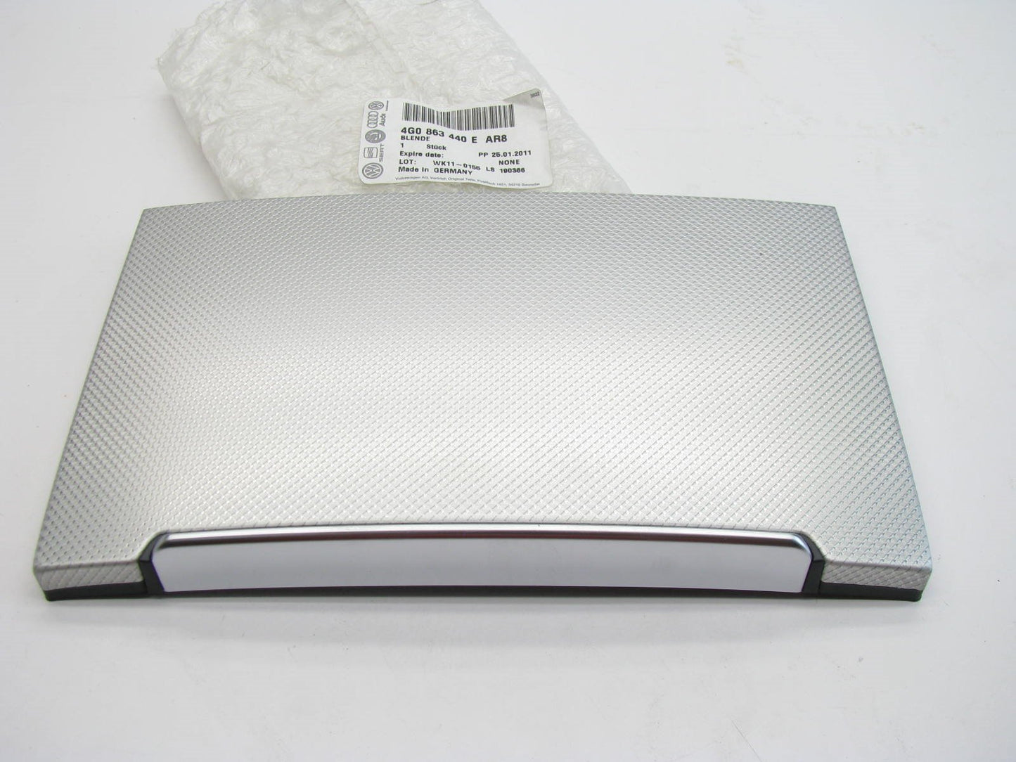 New Center Console Trim Panel Aluminum Trigon OEM For Audi 4G0863440EAR8