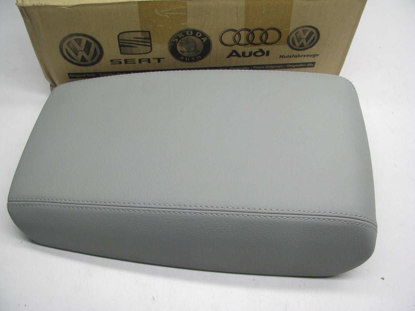NEW - OEM 4G0864248CHB9 Center Console Arm Rest For 2012-2015 Audi A6