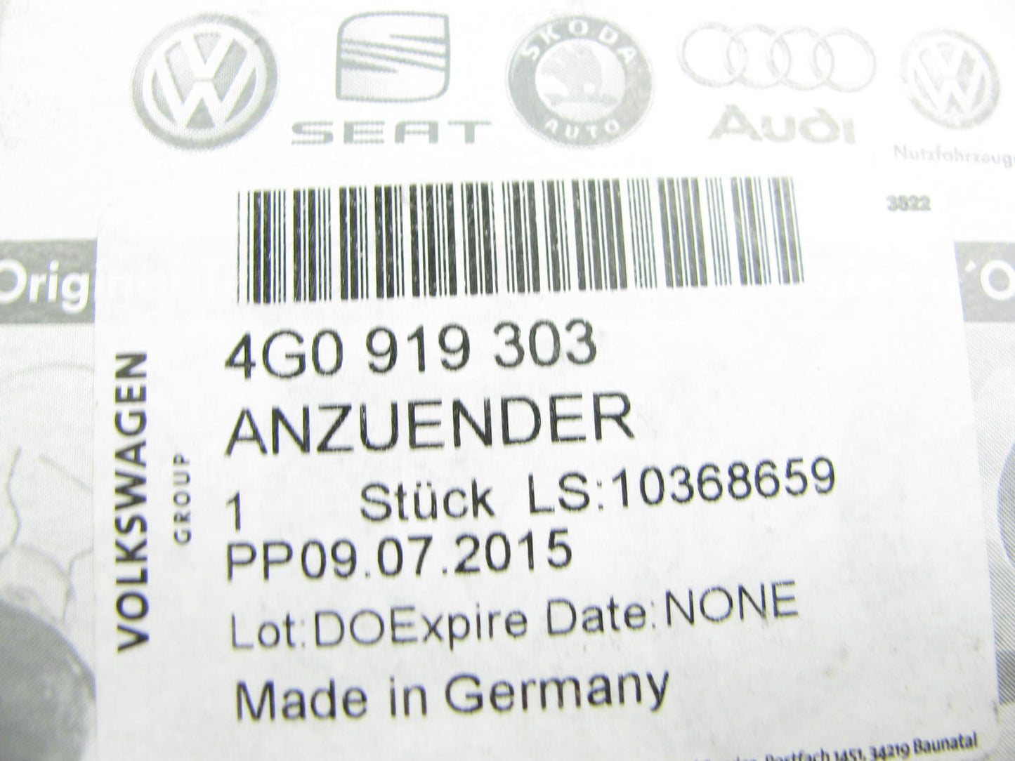 NEW - OEM VW Audi 4G0919303 Console 12V Cigarette Lighter