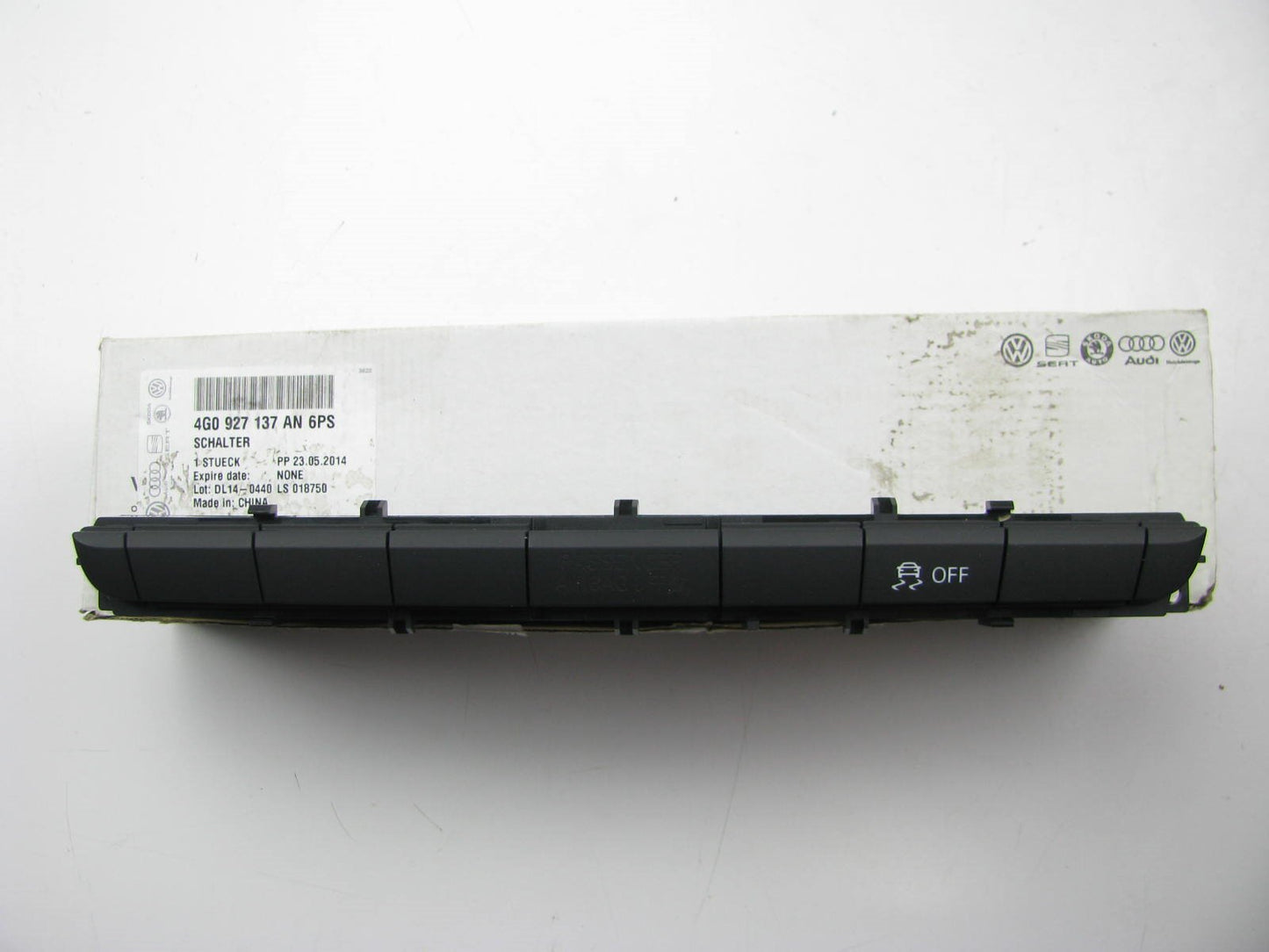 NEW - OEM VW Audi 4G0927137AN6PS Instrument Panel Dash Traction Control Switch