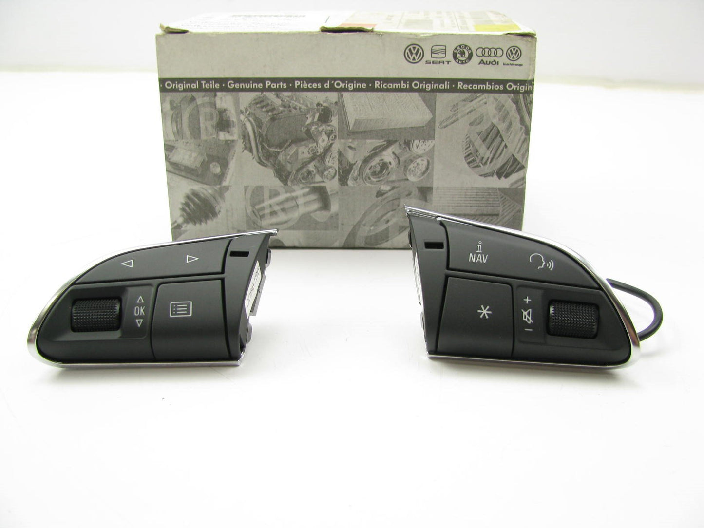 NEW OEM 2012-2017 Audi A8 4H Steering Remote Control Button Switch, Pair