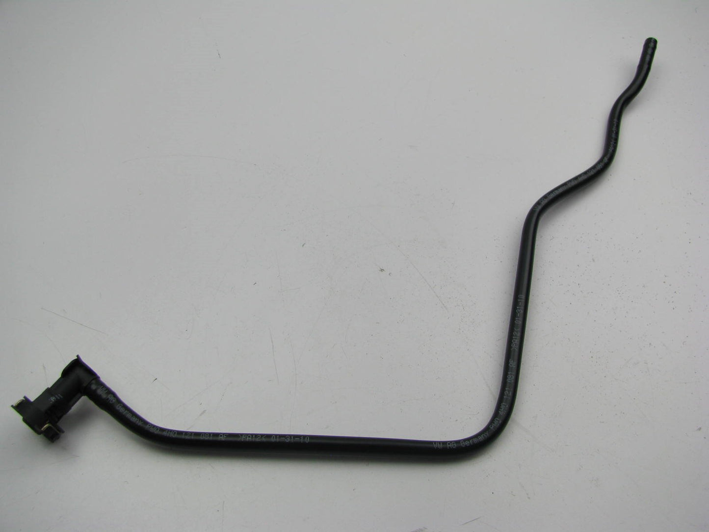 NEW - OEM 4H0121081AF Engine Coolant Reservoir Overflow Hose For 2013-14 Audi A8