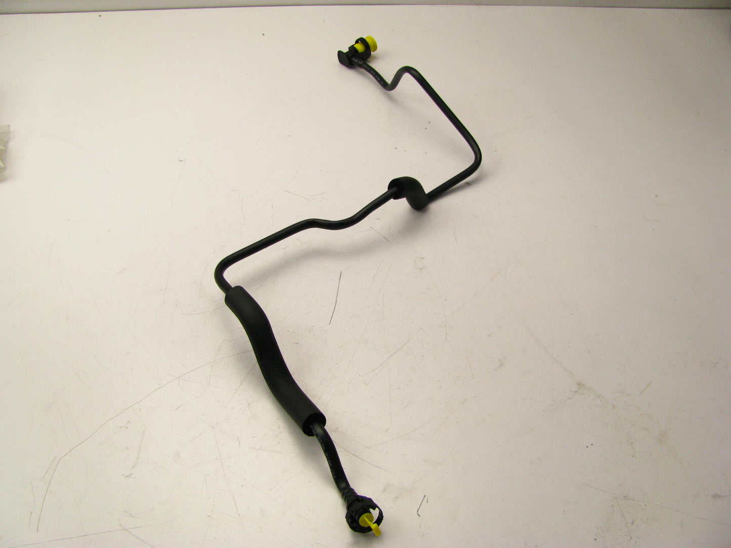 NEW GENUINE AUDI A8 S8 (4H, D4) TDI Emission Breather Hose Tube # 4H0131987C