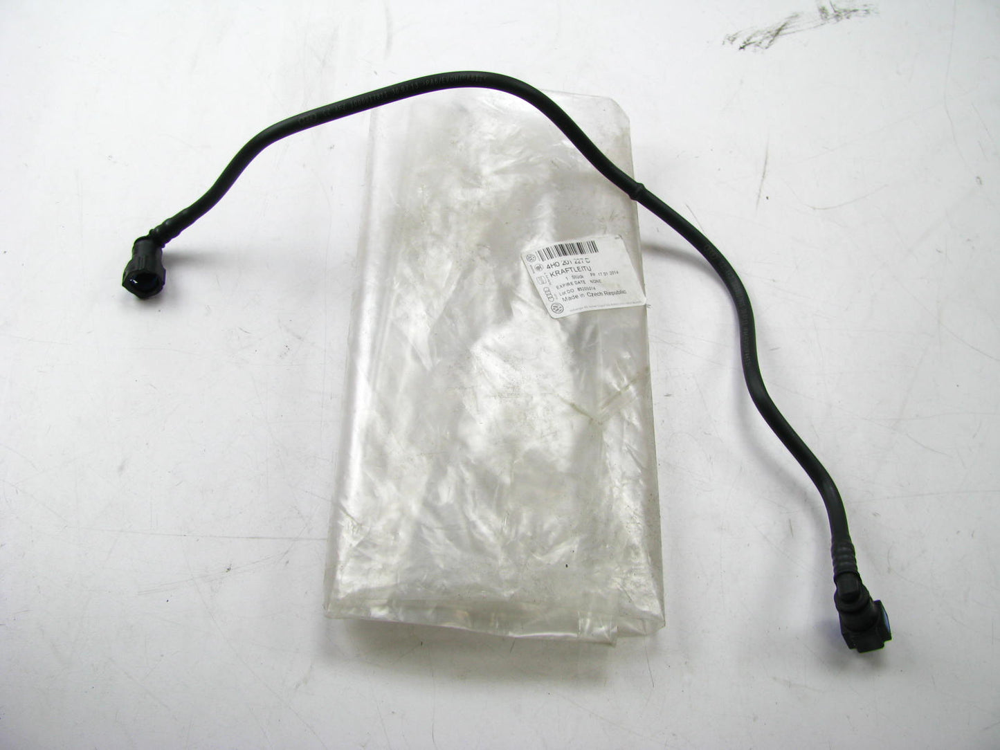 New Genuine OEM Fuel Return Tube Line For 2015-2017 Audi A8 4H0201227D