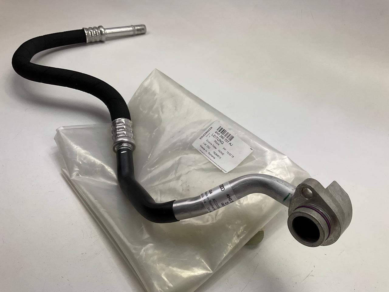 NEW OEM A/C Refrigerant Suction Hose 4H0260707AJ 14-16 Audi A8 Quattro DIESEL V6