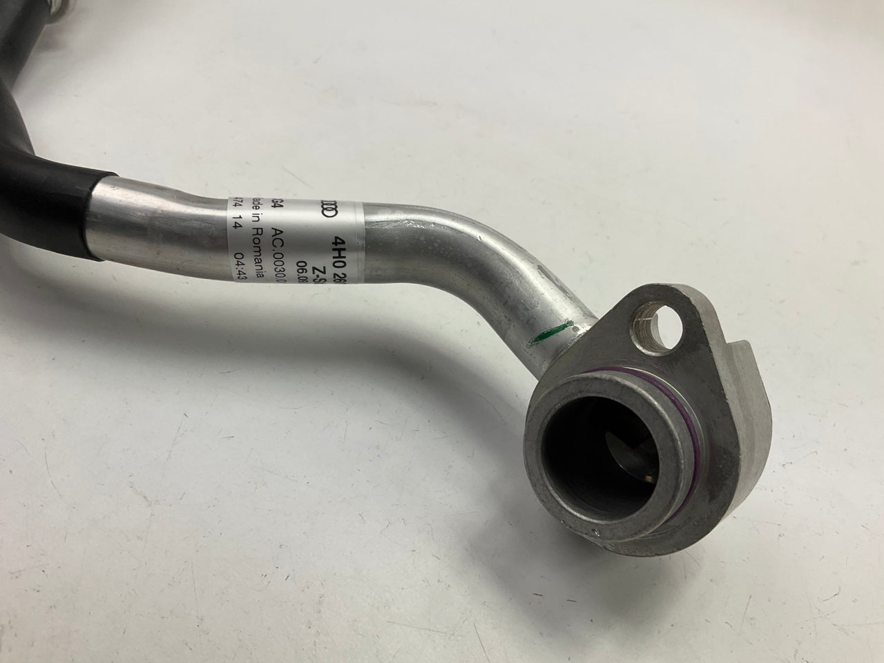 NEW OEM A/C Refrigerant Suction Hose 4H0260707AJ 14-16 Audi A8 Quattro DIESEL V6