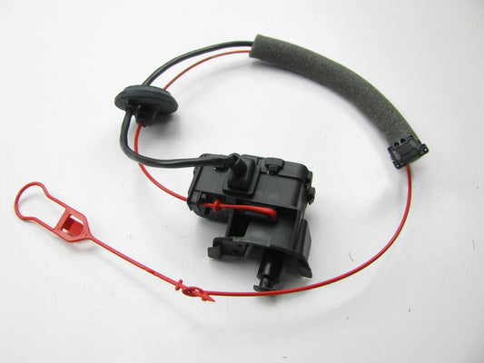 NEW GENUINE OEM Fuel Filler Door Lock Actuator Audi 4H0810773A