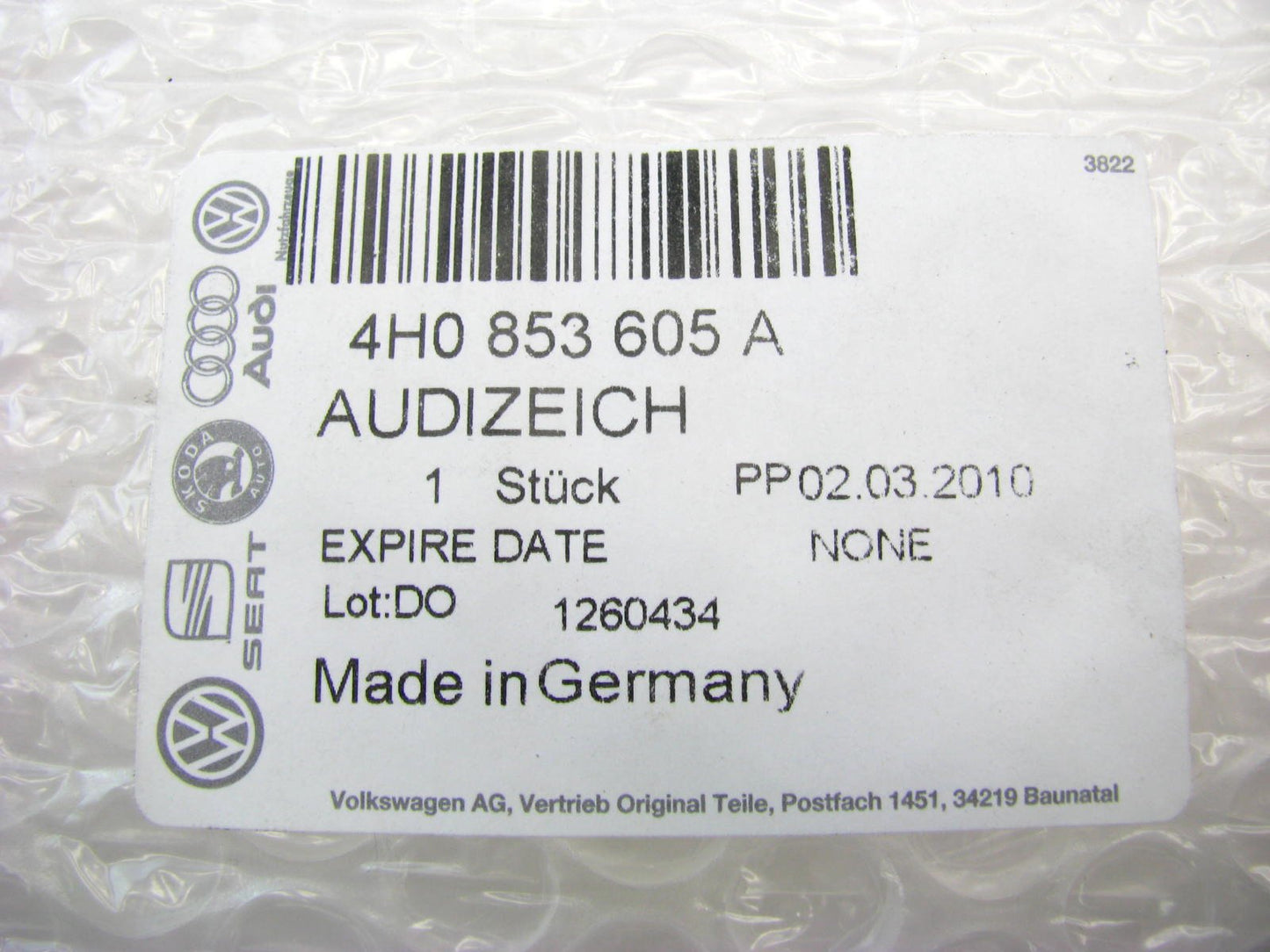 New Front Grille Audi Rings Logo Emblem Badge OEM For Audi 4H0853605A