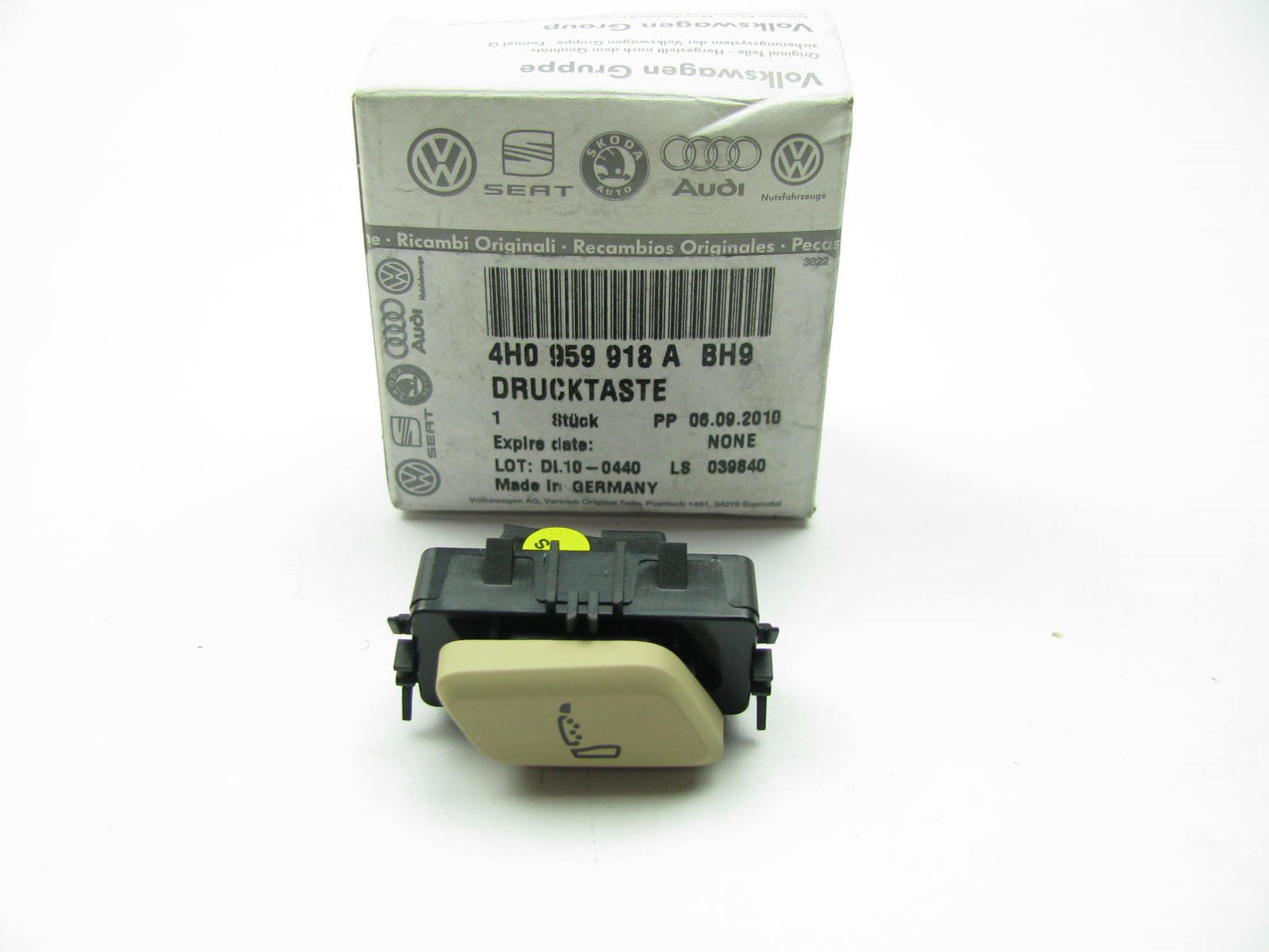 NEW - OEM GENUINE Front Right Seat Massage Switch For Audi 4H0959918ABH9