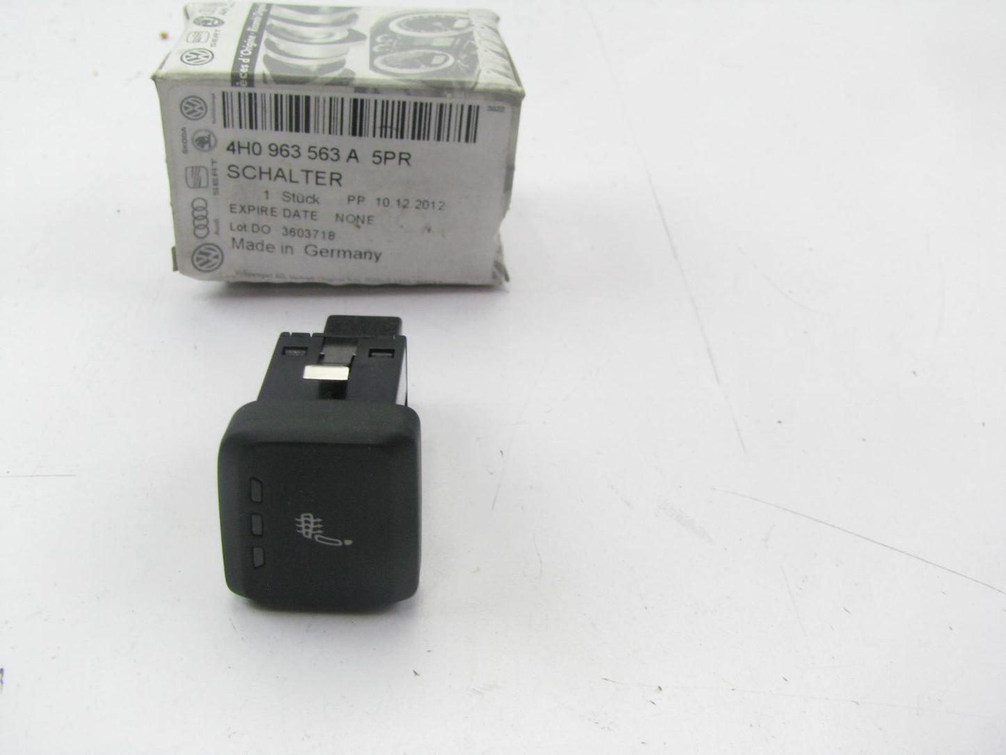 NEW - OEM VW Audi 4H0963563A5PR Heated Seat Switch 2011-17 A8 Quattro 2013-17 S8