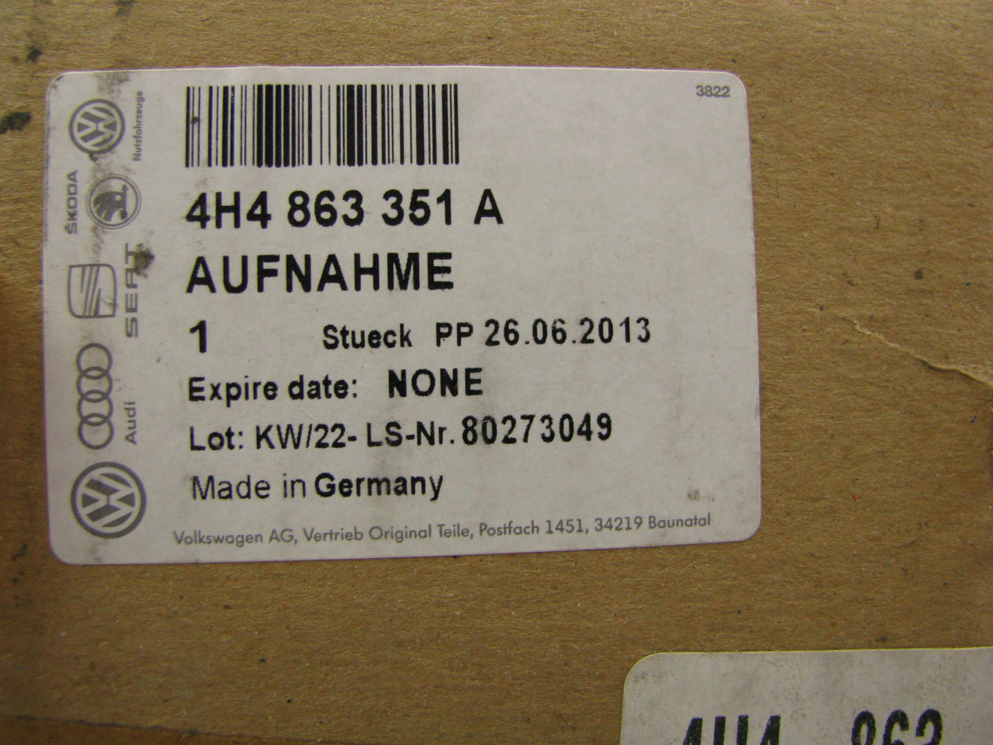 NEW - OEM VW Audi 4H4863351A Rear Left Console 12v Accessory Power Outlet