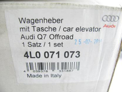 NEW GENUINE Original Audi Q7 4L Touareg 7L Jack With Bag & Tool Set 4L0071073