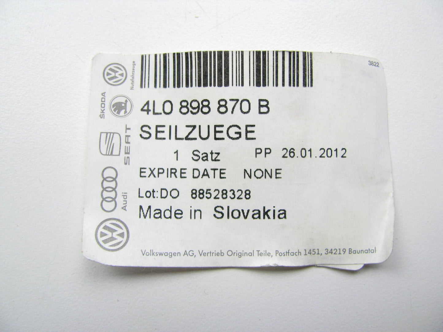 NEW - OEM 4L0898870B Center Sunroof Cable 07-15 Audi Q7