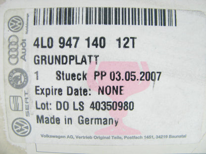 NEW - OEM VW Audi 4L094714012T Interior Reading Dome Lamp Assembly