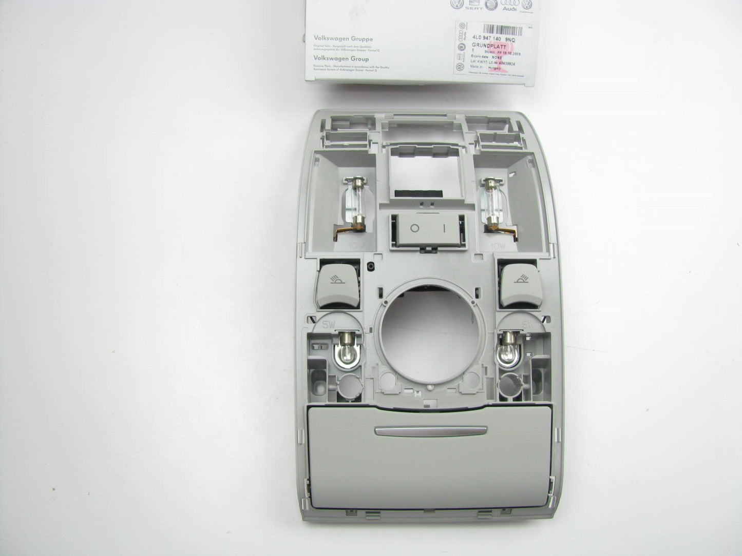 NEW GENUINE OEM AUDI SILVER Map Dome Reading Light Lamp Console 2007-2008 A6, S6