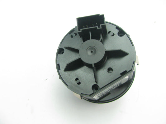 NEW - OEM VW Audi 4L1941531D5PR Headlamp Headlight Switch 2010-2015 Q7