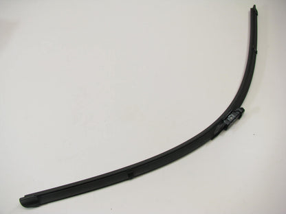 NEW - OEM Audi 4L1955425B Front Left Windshield Wiper Blade 2007-2012 Q7