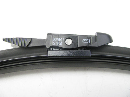 NEW GENUINE OEM Vw Audi 4L1955426A FRONT RIGHT Windshield Wiper Blade