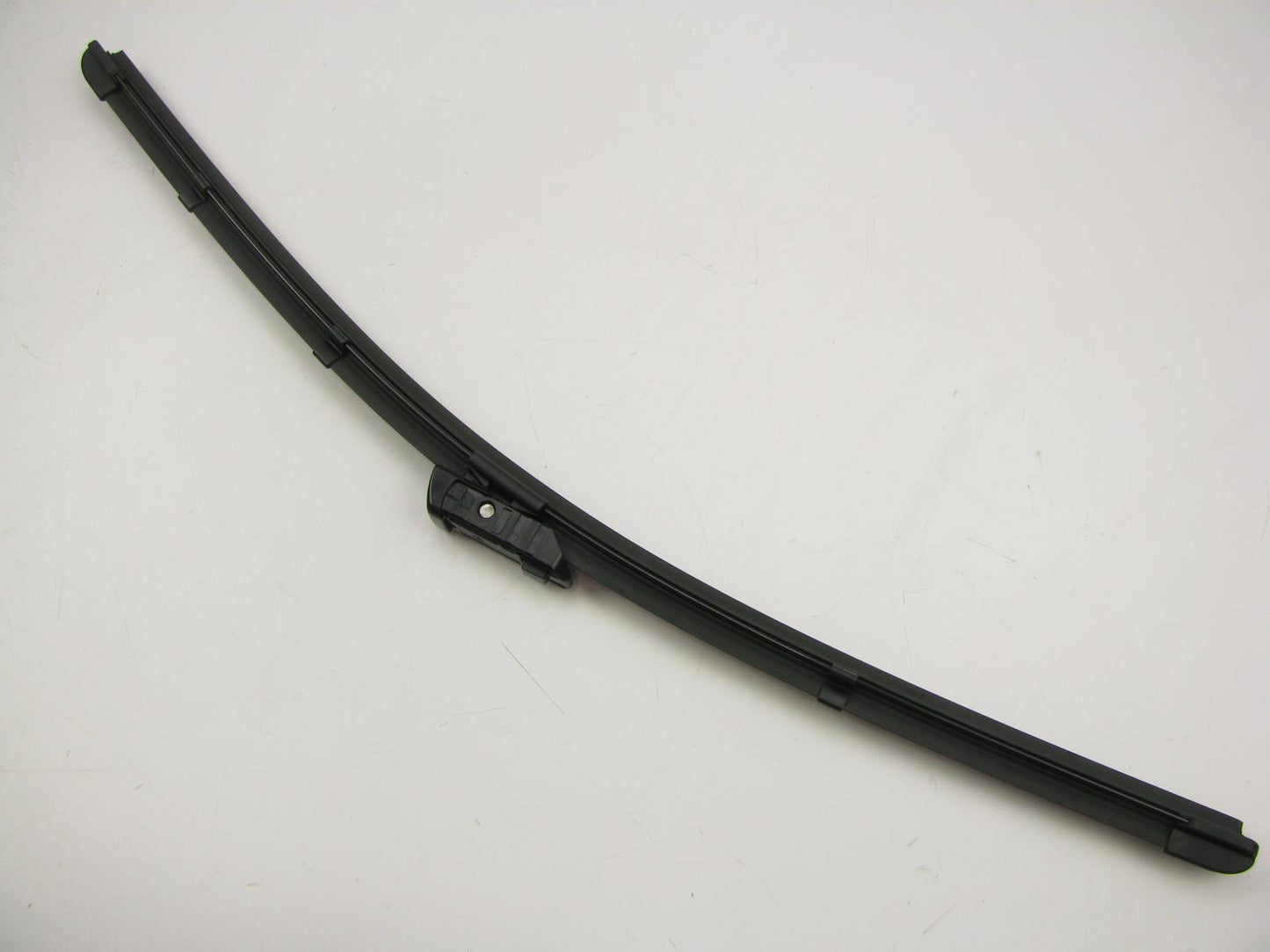 NEW - OEM VW Audi 561955426 Front Right Windshield Wiper Blade 2012-2018 Passat