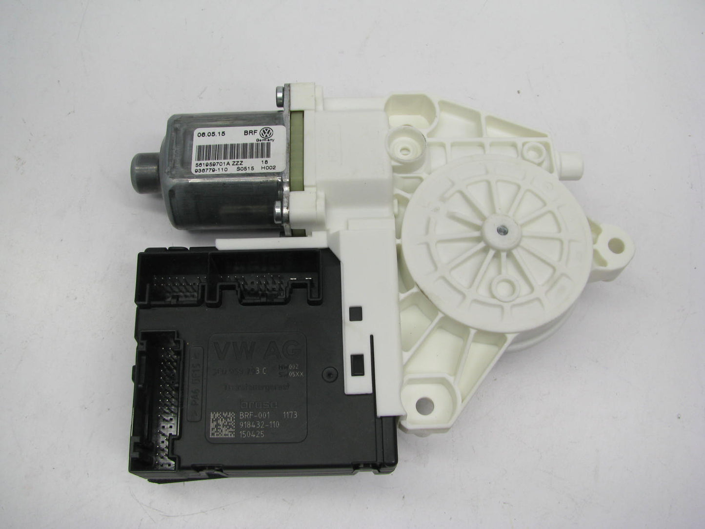 NEW - OEM 561959701A-Z0F Front Left Power Window Motor For 2012-2019 VW Passat