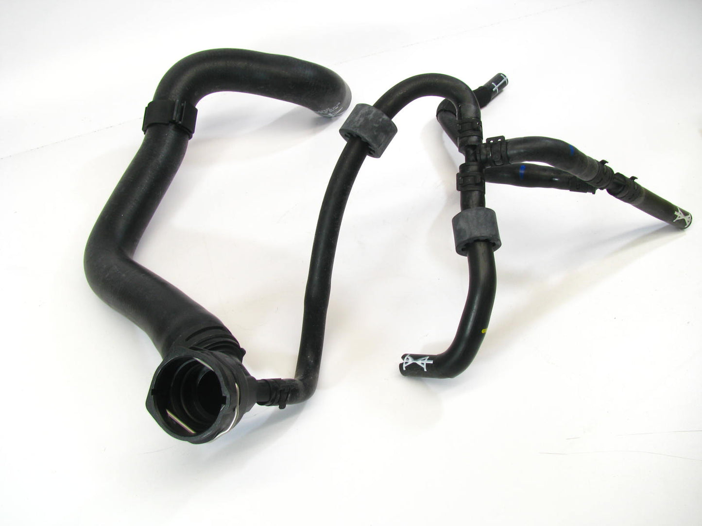 NEW OEM VW 5C0122101AC Lower Radiator Coolant Hose 12-13 Passat 2.0L TDI DIESEL