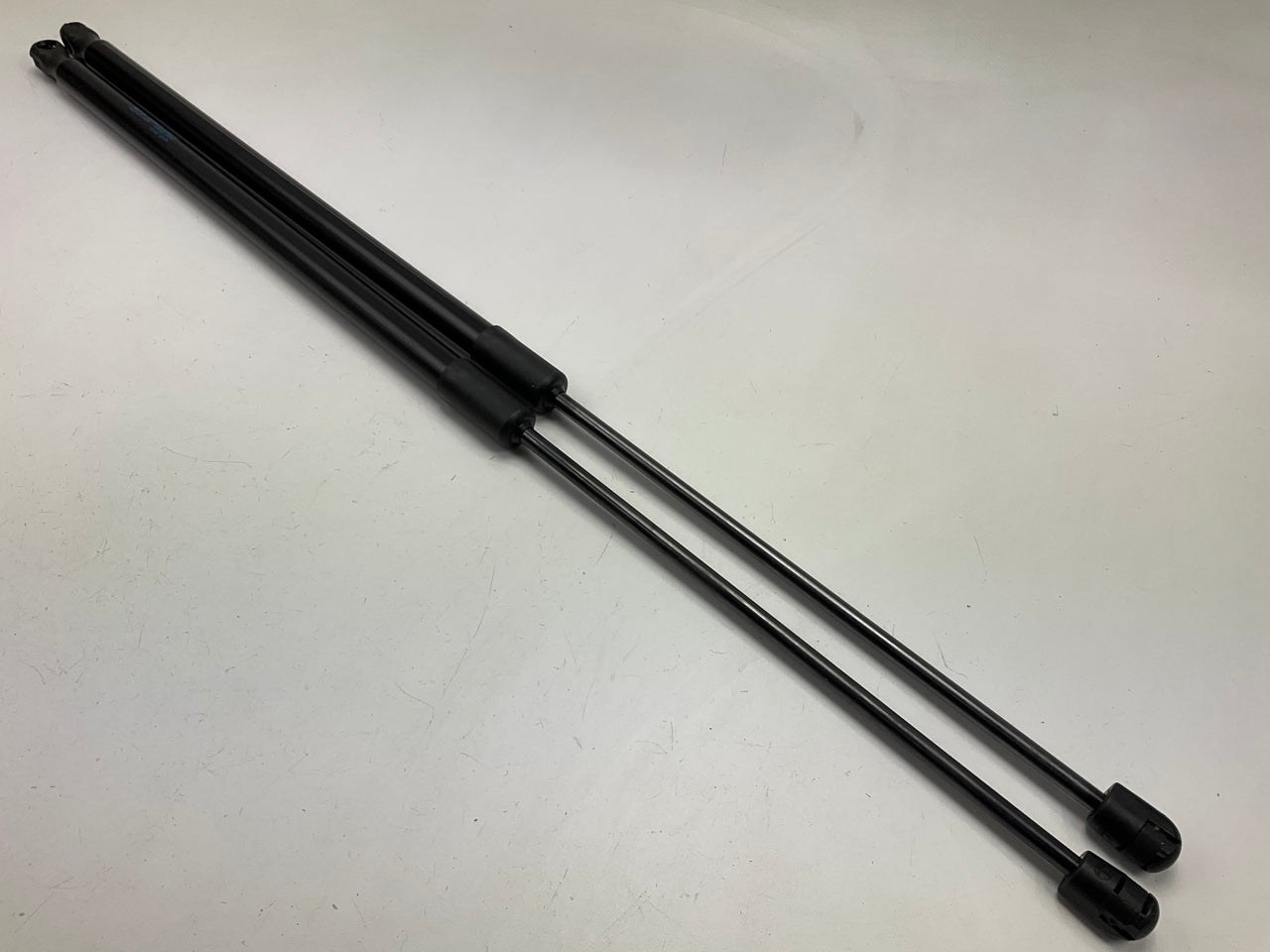 (2) OEM VW 5C5827550H Liftgate Lift Support Shock Strut 12-19 Beetle W/O SPOILER