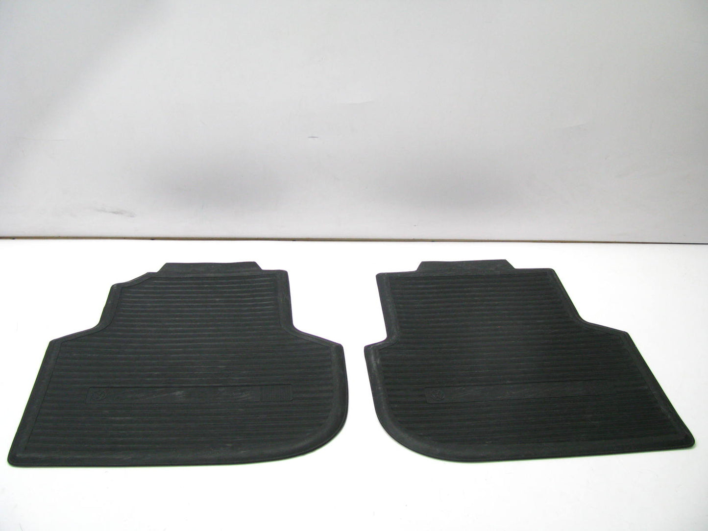 NEW VW 5C6061511-041 Rear Rubber All-Weather Floor Mats - 2011-2018 VW Jetta