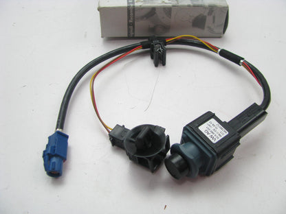 NEW - OEM VW Audi 5C6980551 Rear View Camera 2012-2014 Jetta