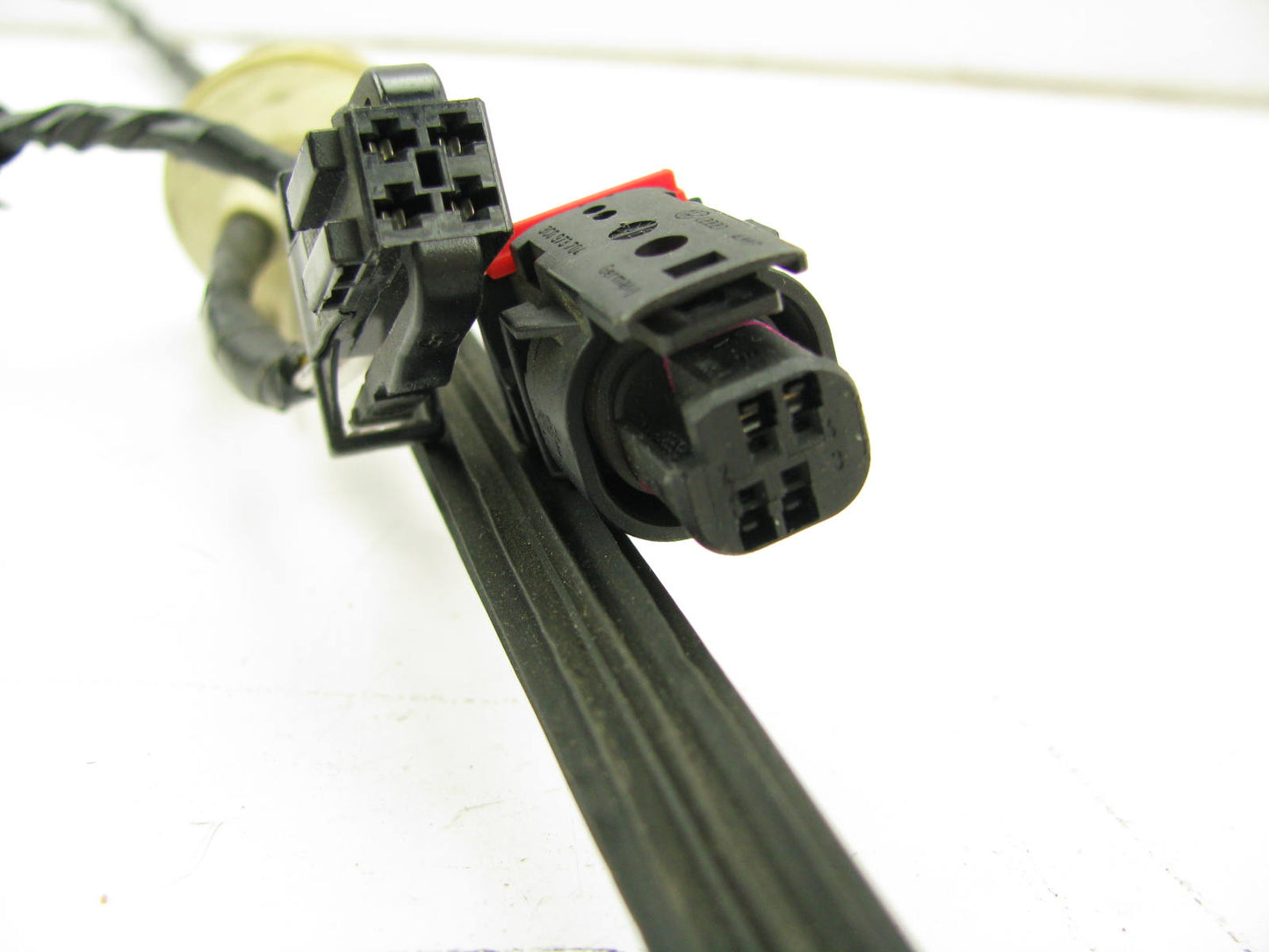 NEW GENUINE OEM Vw Audi 5K3837085G LEFT Door Latch Release Cable