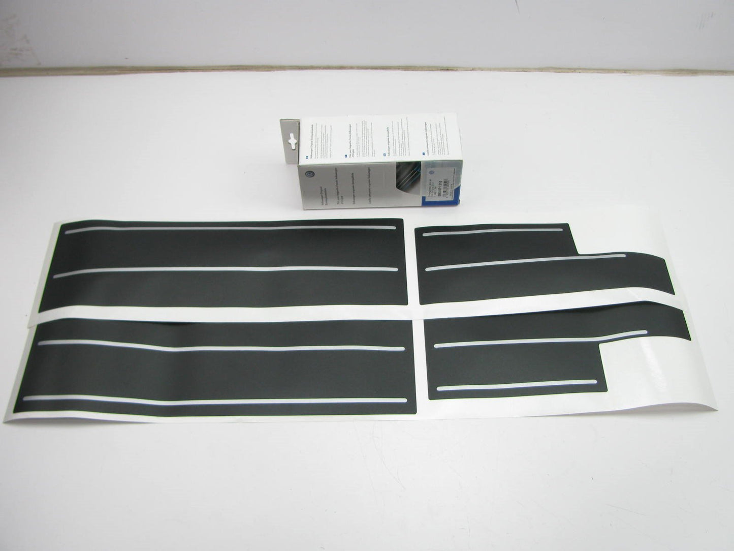 NEW GENUINE Door Sill Protection Film OEM For 2006-2010 VW Jetta SEDAN 5M0071310