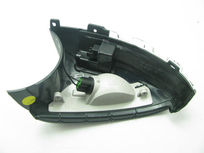 NEW GENUINE Side Mirror Turn Signal Light Lamp Right Passengers OEM 07-11 Tiguan