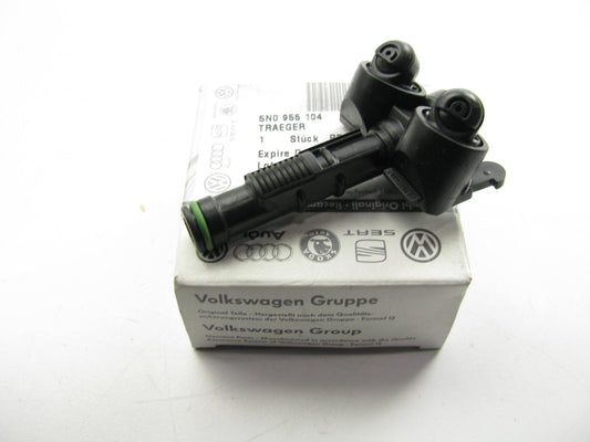 New Right Side Head Lamp Light Washer Sprayer Nozzle For 09-11 Tiguan 5N0955104